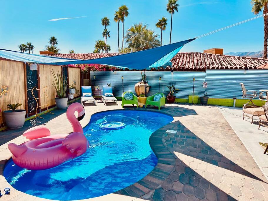 The Flamingo Palms Private 1Bd 1Ba Unit In Duplex Villa Palm Springs Exterior photo